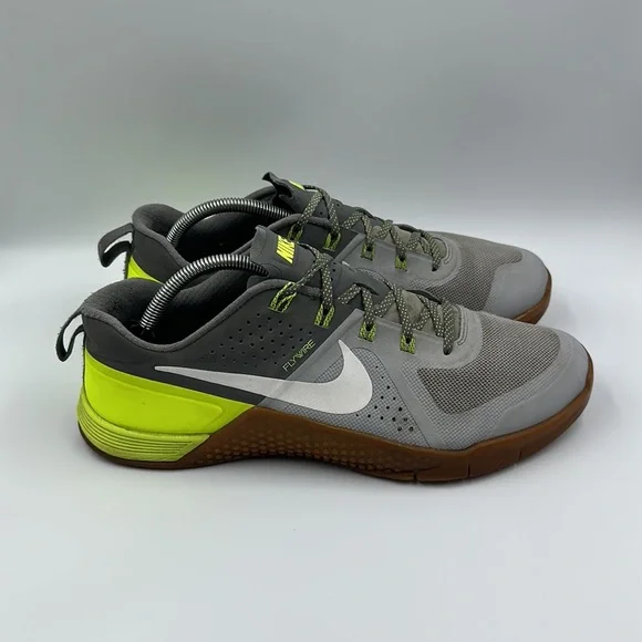 Nike Metcon Wolf Grey Volt Shoes Mens Size